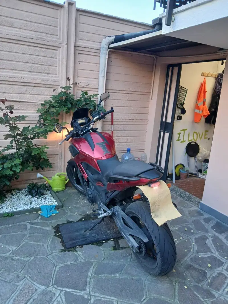 Honda NC 750 X ABS (2014 - 15) (2)