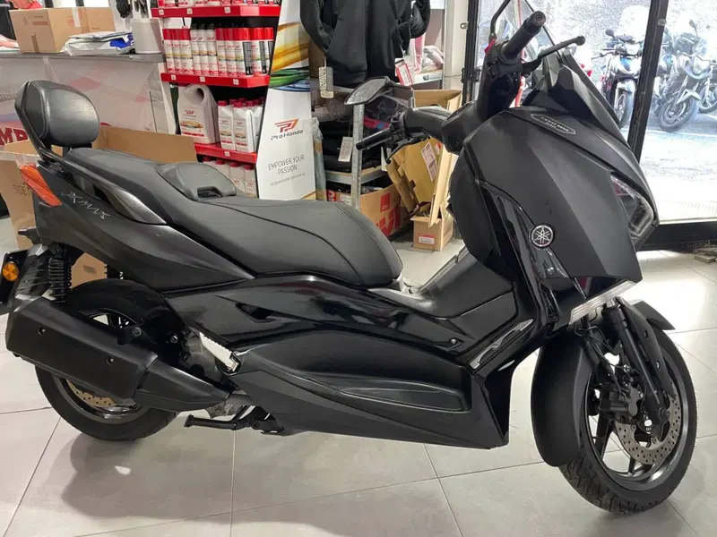 Yamaha X-Max 300 Tech Max (2020) (7)
