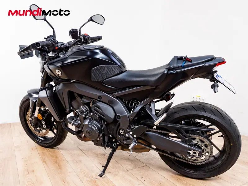 Yamaha MT-09 Y-AMT (2024 - 26) (7)