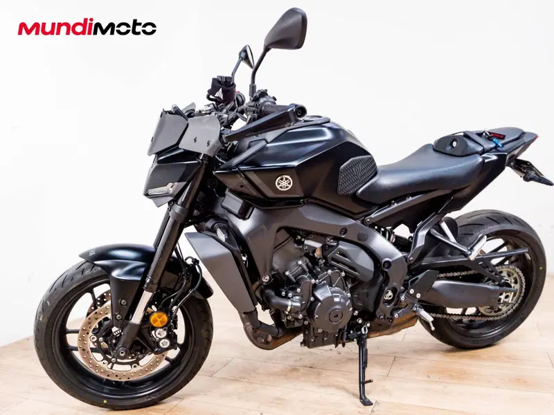 Yamaha MT-09 Y-AMT (2024 - 26) (8)