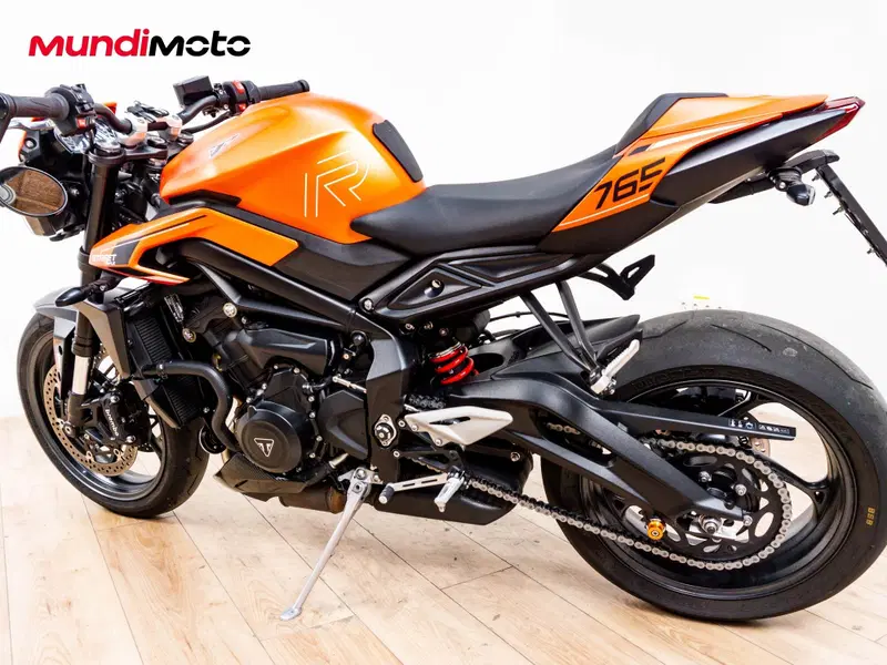 Triumph Street Triple 765 R (2023 - 26) (6)