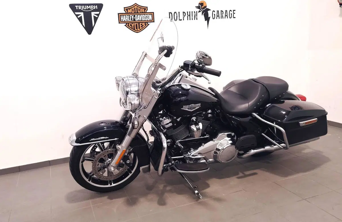 Harley-Davidson 107 Road King Classic (2019 - 20) - FLHRC (9)