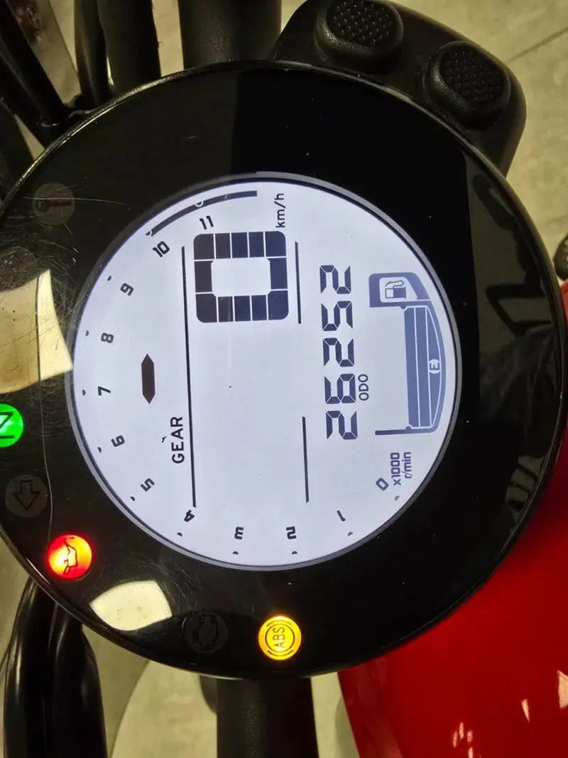 Yamaha XSR 700 XTribute (2021) (5)