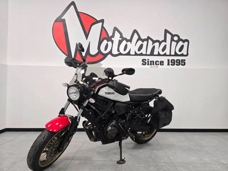 Yamaha XSR 700 XTribute (2021) (2)