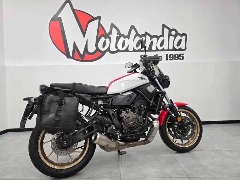 Yamaha XSR 700 XTribute (2021) (4)