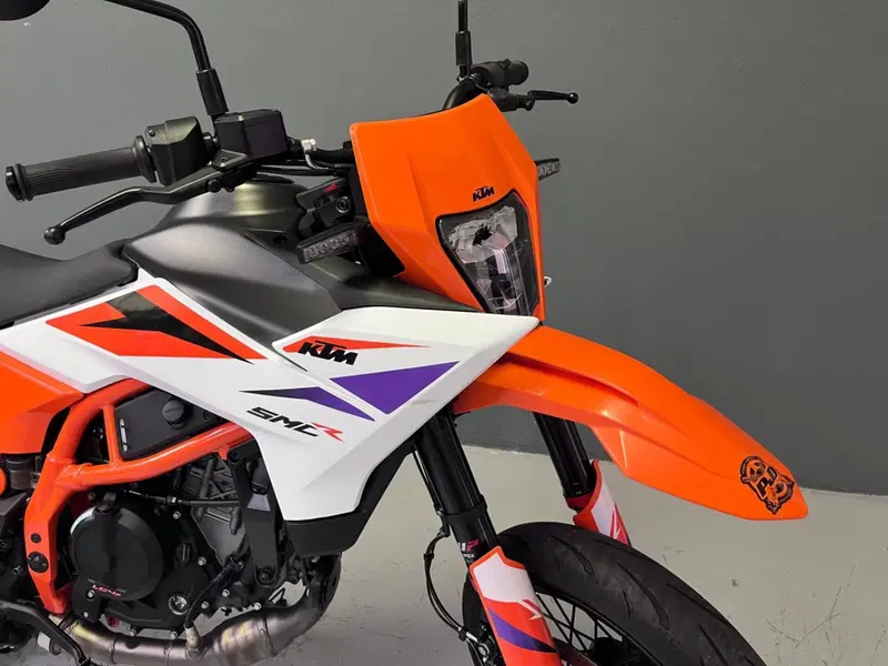 KTM 390 SMC R (2025 - 26) (3)