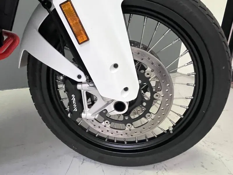KTM 1390 Super Adventure R (2026) (11)