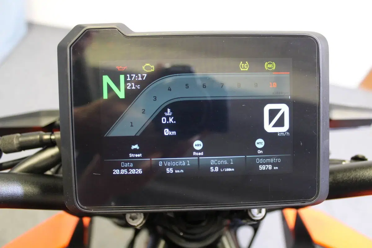 KTM 990 Duke (2024 - 26) (3)