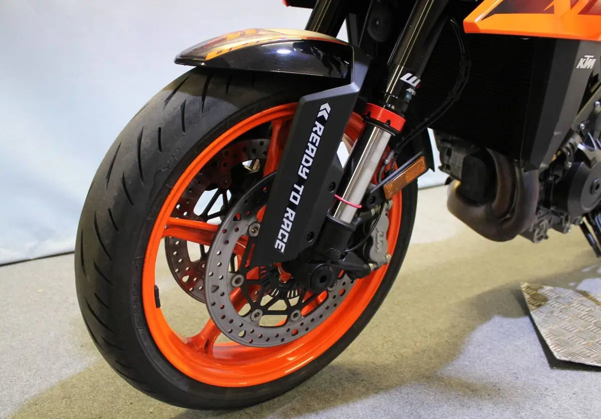 KTM 990 Duke (2024 - 26) (14)