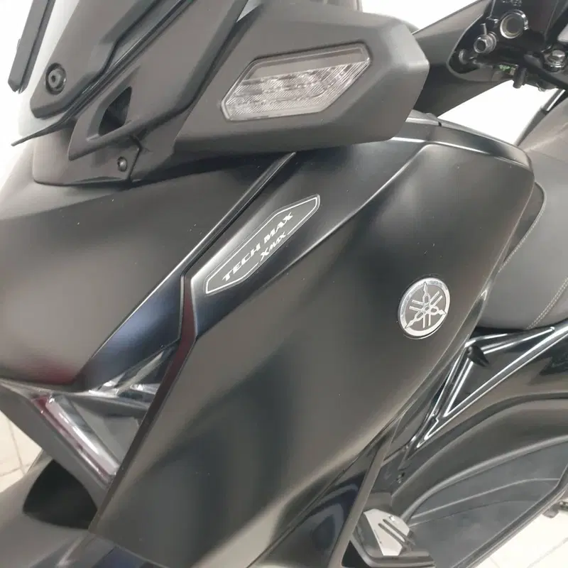 Yamaha X-Max 300 Tech Max (2021 - 24) (4)