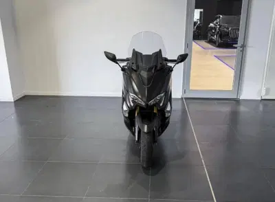 Yamaha T-Max 530 Iron Max (2014 - 17) usata