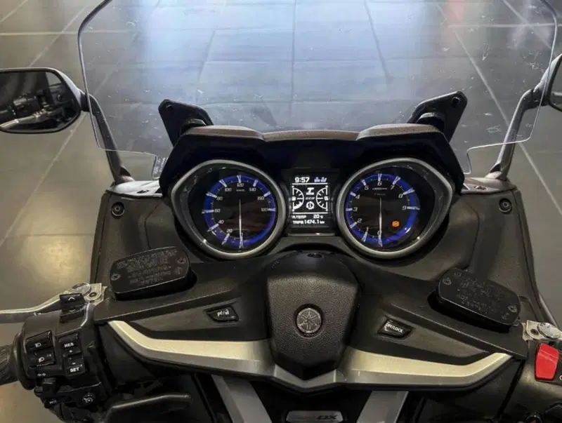Yamaha T-Max 530 Iron Max (2014 - 17) (4)