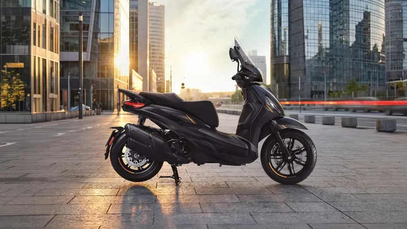 Piaggio Beverly 25th Anniversary, 25 anni e oltre mezzo milione di esemplari venduti