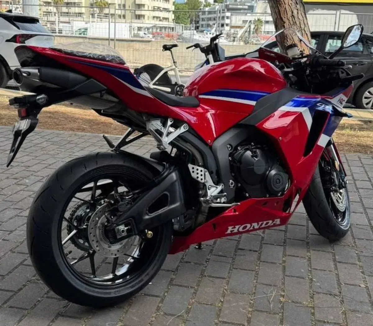 Honda CBR 600 RR (2024 - 26) (2)
