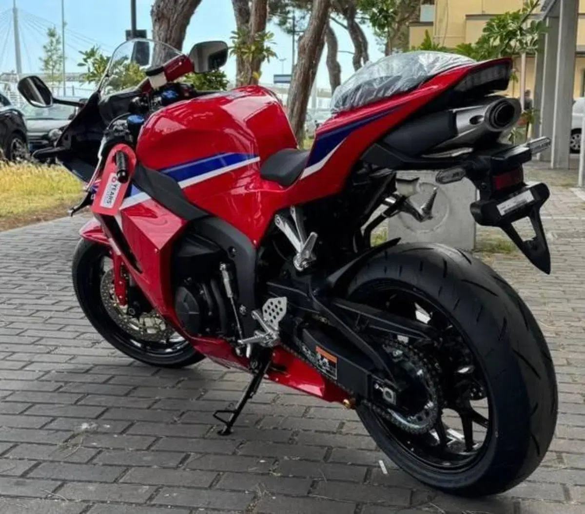 Honda CBR 600 RR (2024 - 26) (3)