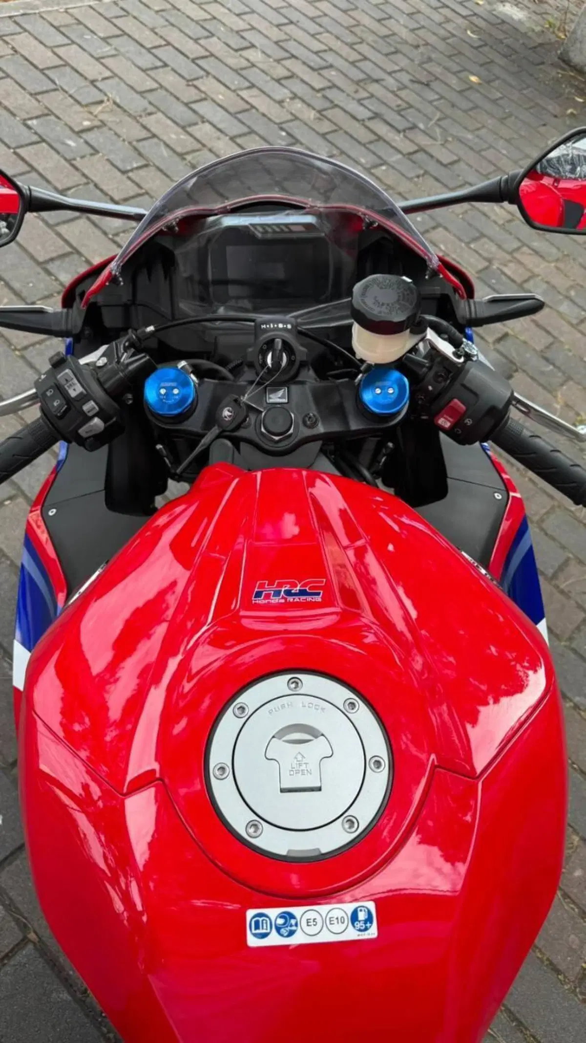 Honda CBR 600 RR (2024 - 26) (5)