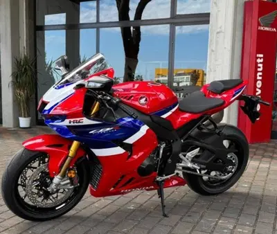 Honda CBR 1000 RR-R Fireblade SP (2024 - 26) nuova