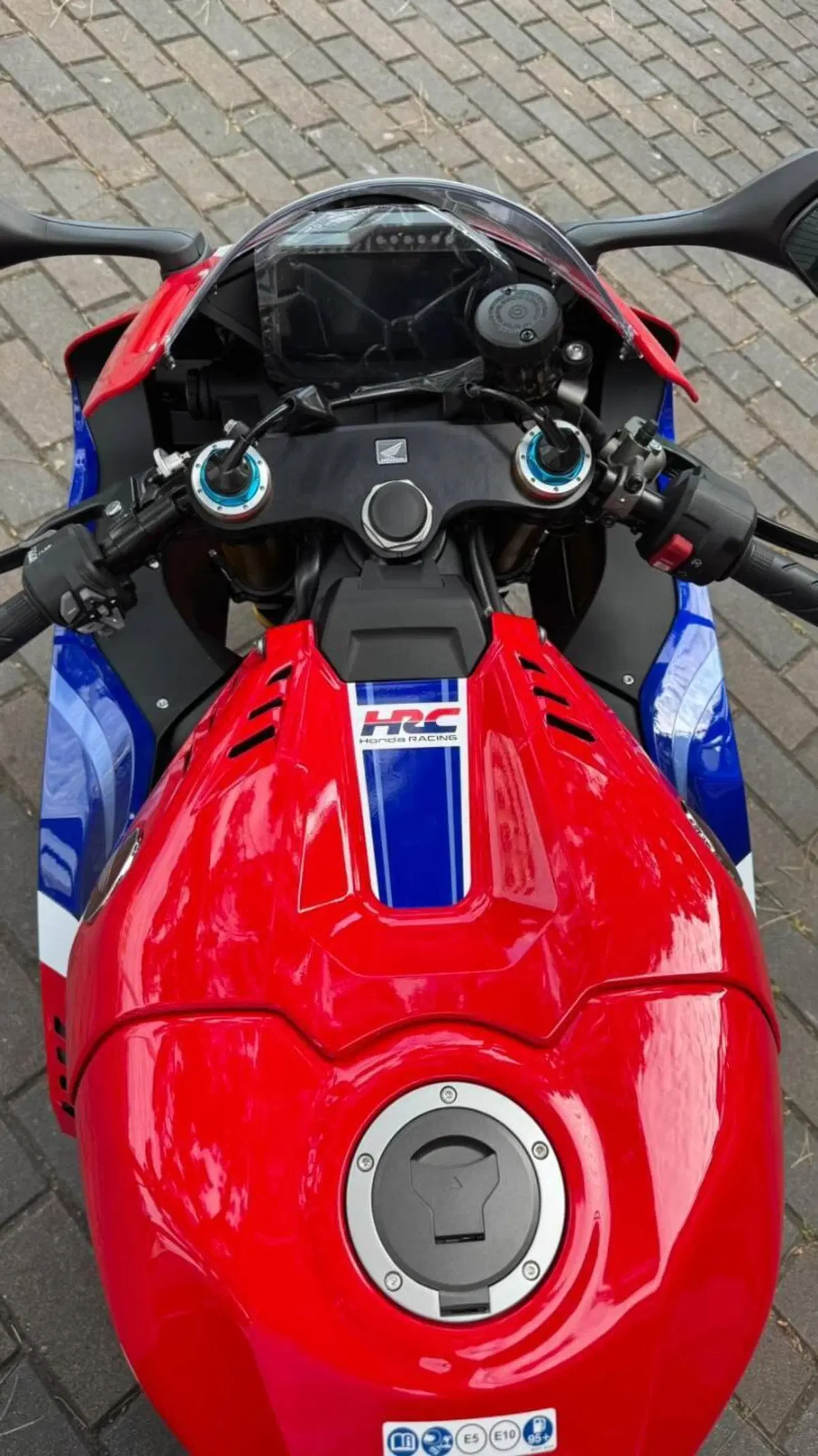 Honda CBR 1000 RR-R Fireblade SP (2024 - 26) (6)