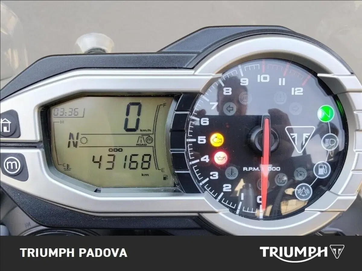 Triumph Tiger 800 XCx (2015 - 17) (13)