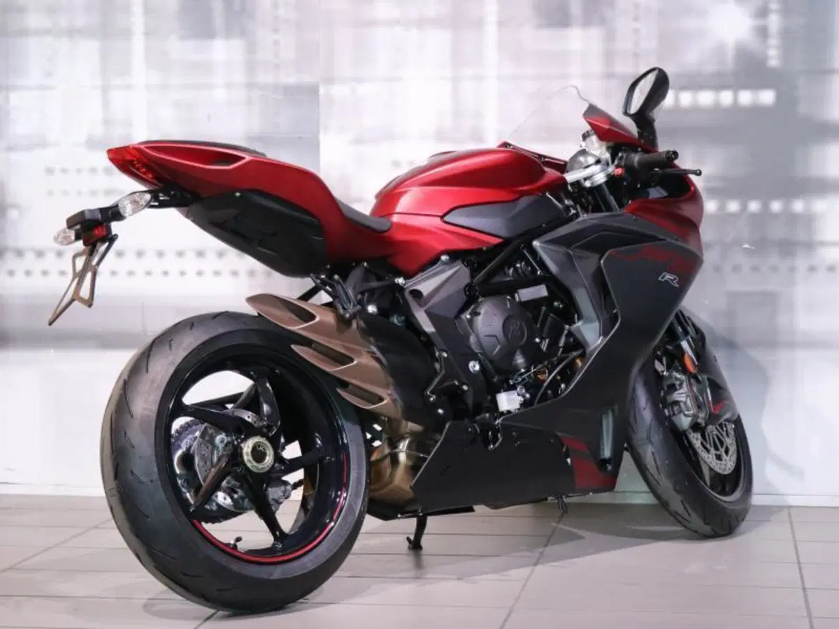 MV Agusta F3 800 RR (2022 - 25) (8)