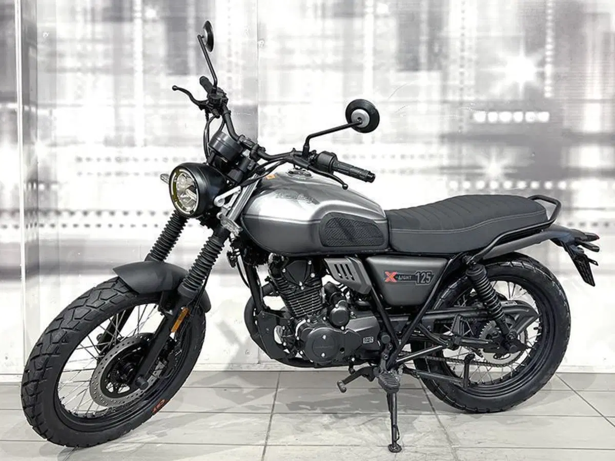 Keeway Motor X-Light 125 (2023 - 26) (7)