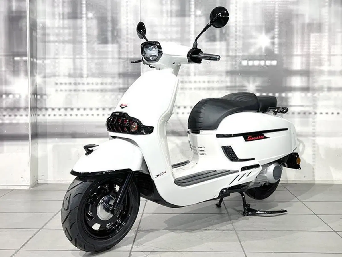 Keeway Motor Sixties 300i (2023 - 25) (7)