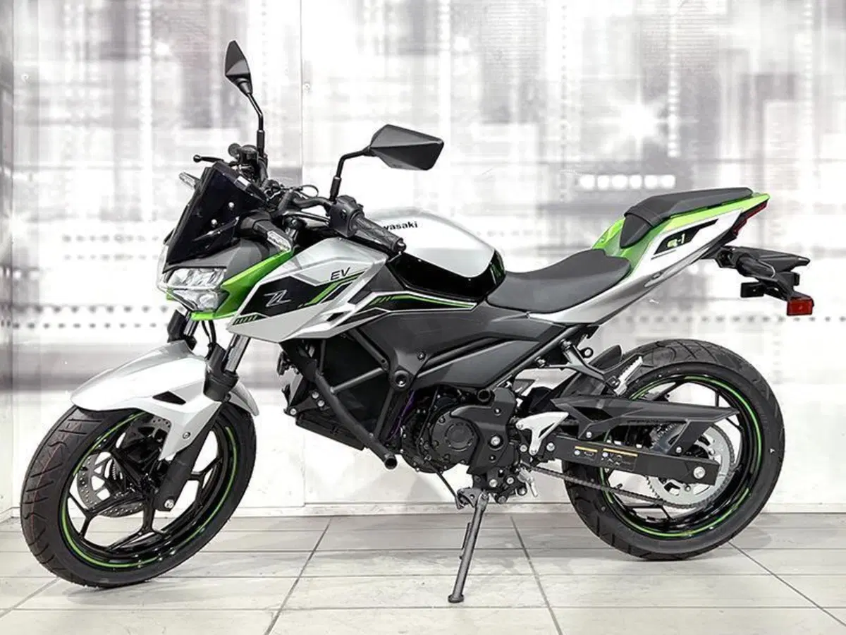 Kawasaki Z e-1 (2024 - 26) (7)