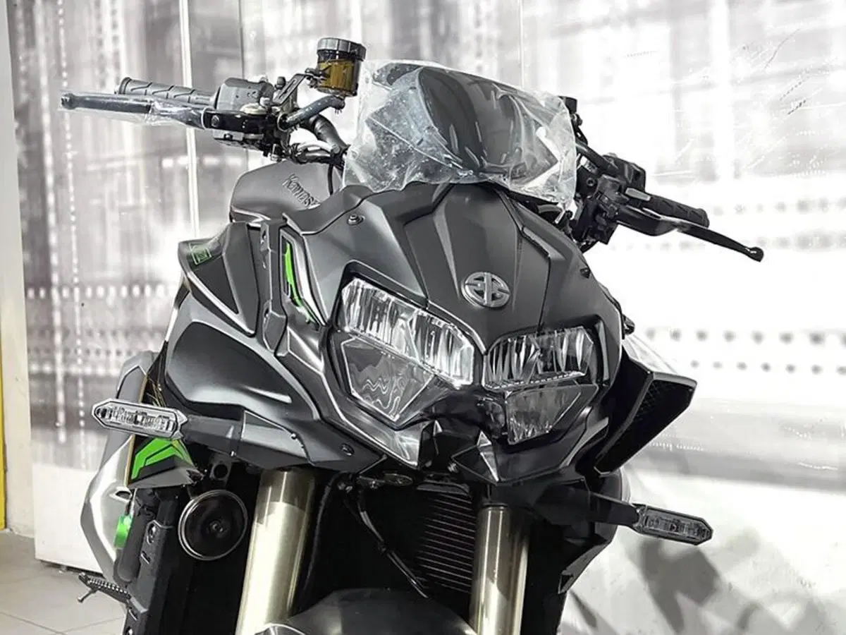 Kawasaki Z H2 SE (2025 - 26) (9)