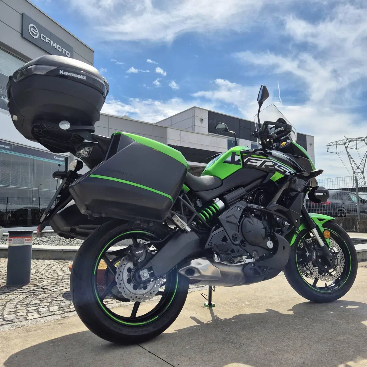 Kawasaki Versys 650 Grand Tourer (2017 - 20) (2)