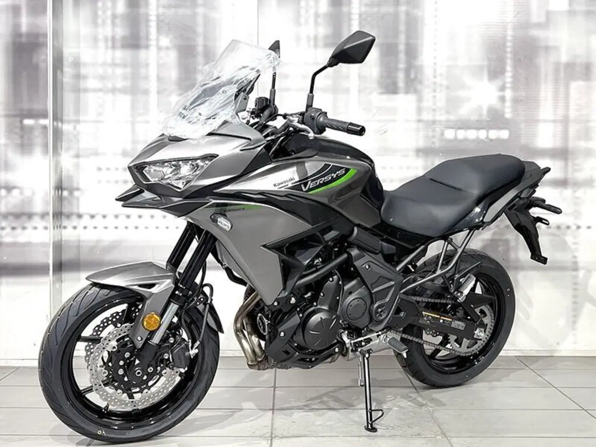 Kawasaki Versys 650 (2025 - 26) (7)