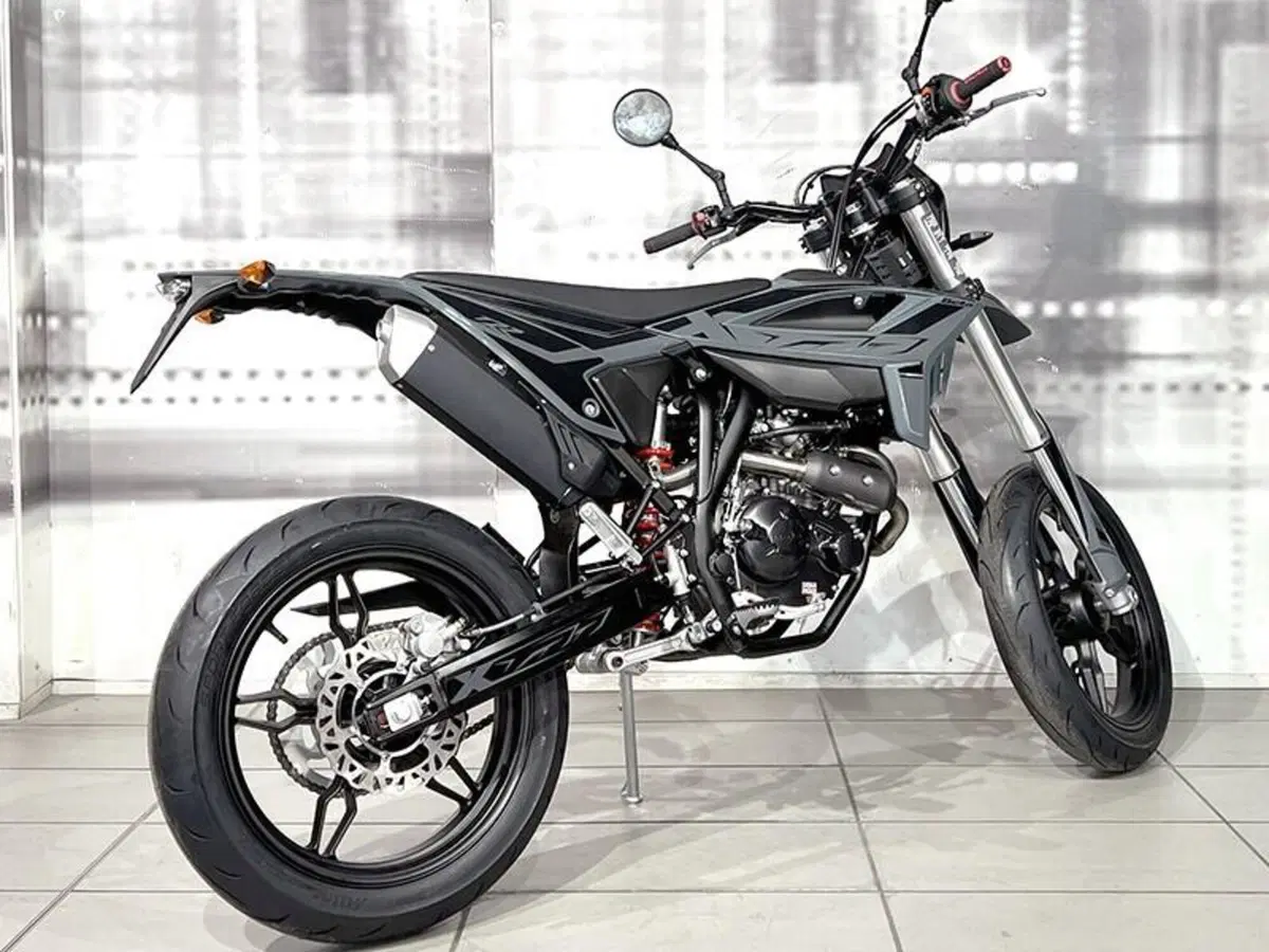 Betamotor RR 125 4T Enduro R (2024 - 26) (7)