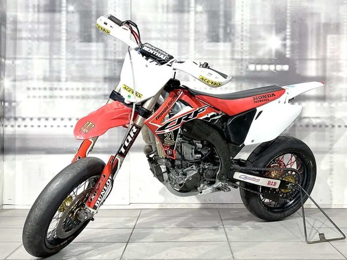 Honda CRF 450R (2001 - 02) (7)