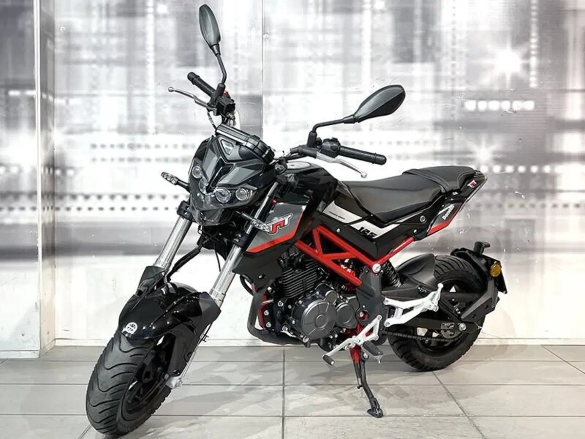 Benelli Tornado Naked T 125 (2017 - 20) (7)