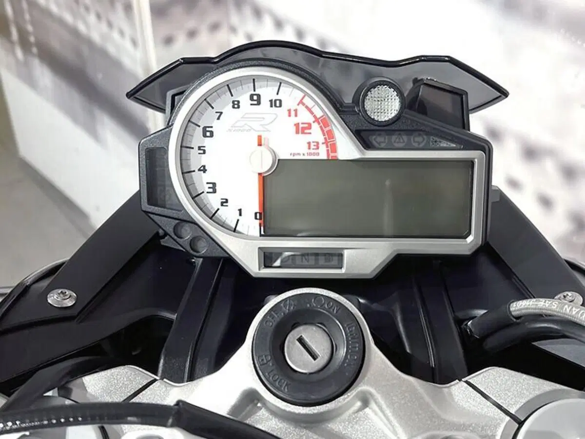 Bmw S 1000 R (2014 - 16) (6)