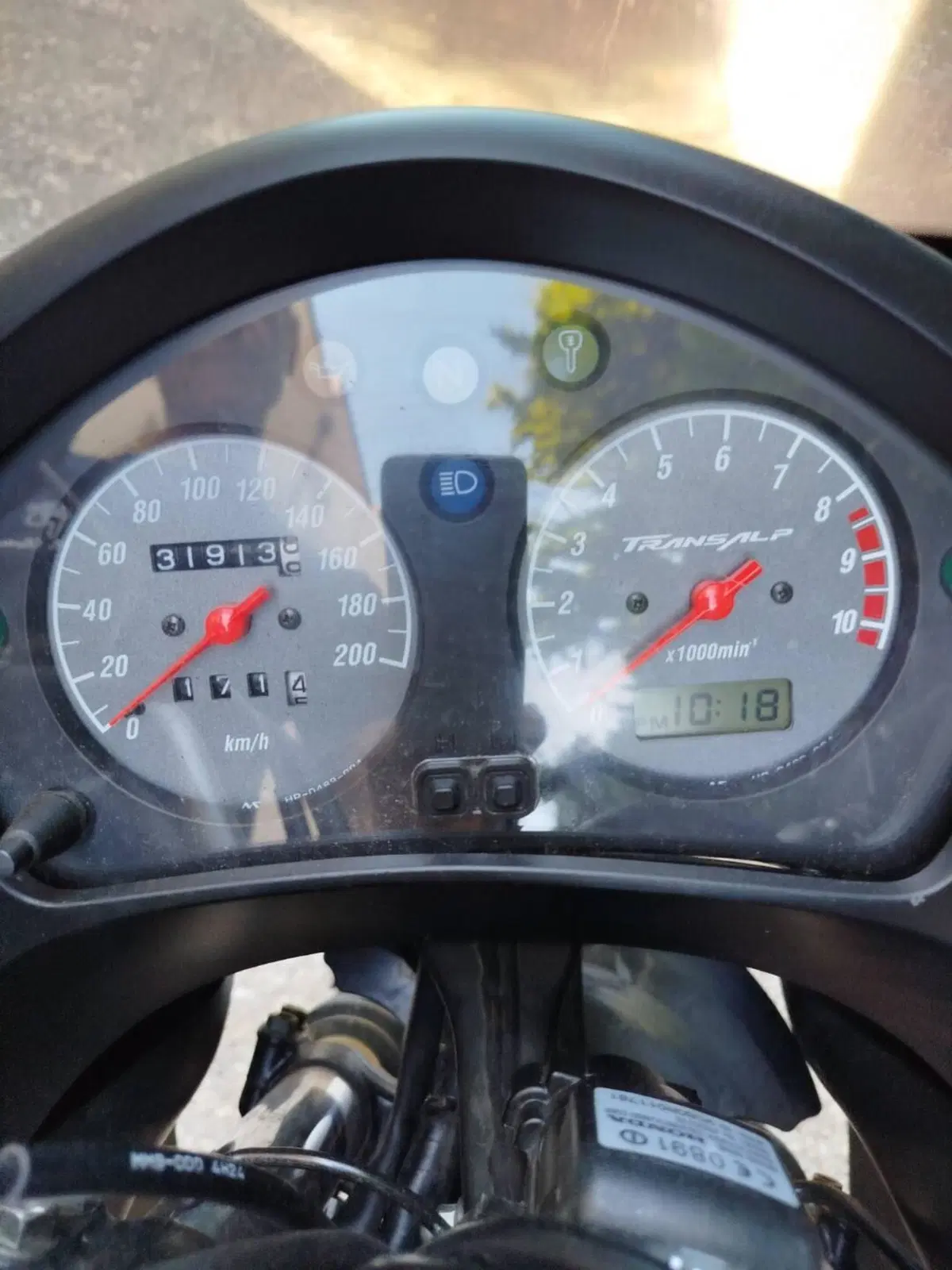 Honda Transalp XL 650V (2005 - 06) (6)