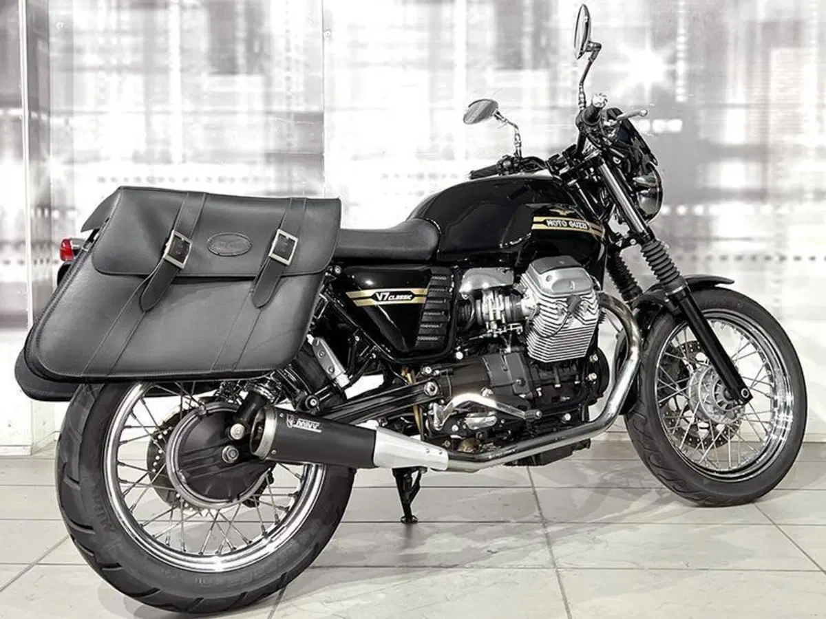Moto Guzzi V7 Classic (2008 - 12) (7)