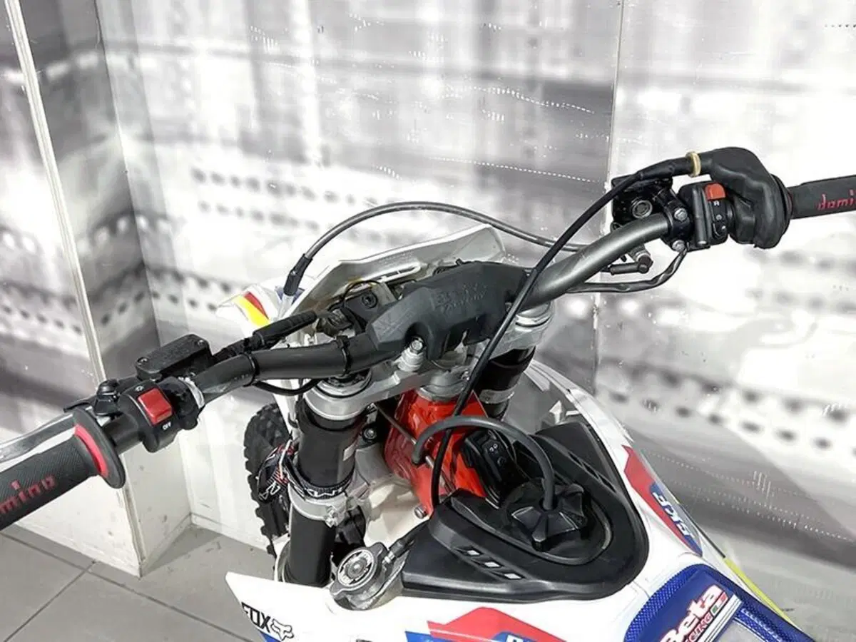 Betamotor RR 300 2T Enduro (2020) (6)