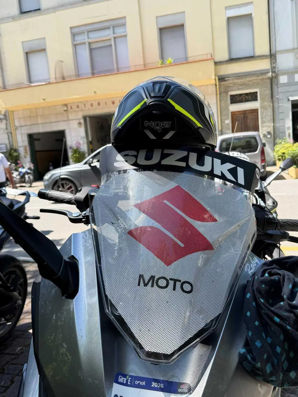 NOS Helmets protagonista al Giro d’Italia 2026 (3)