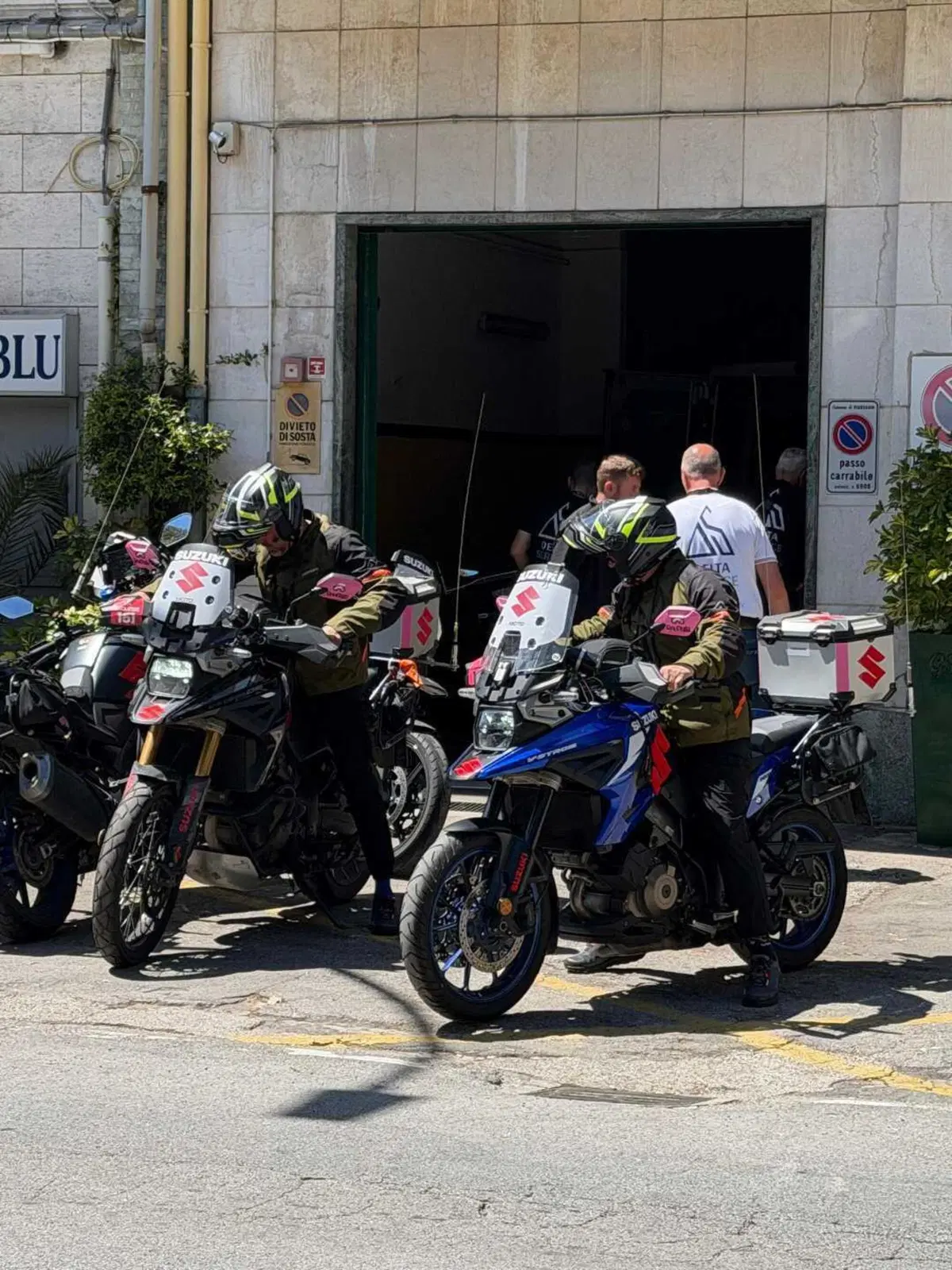 NOS Helmets protagonista al Giro d’Italia 2026 (5)