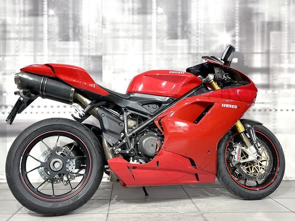 Ducati 1198 (2009 - 12) (8)