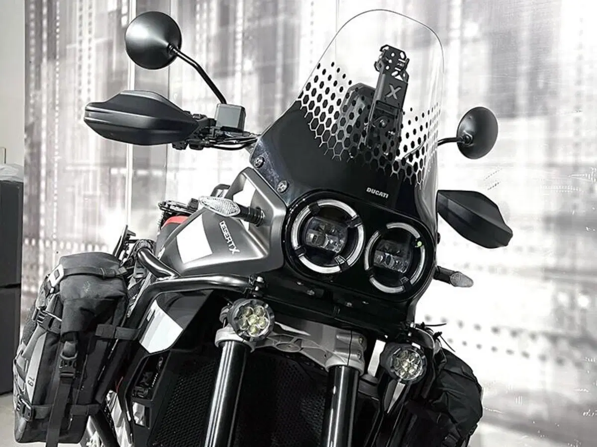 Ducati DesertX (2022 - 25) (9)