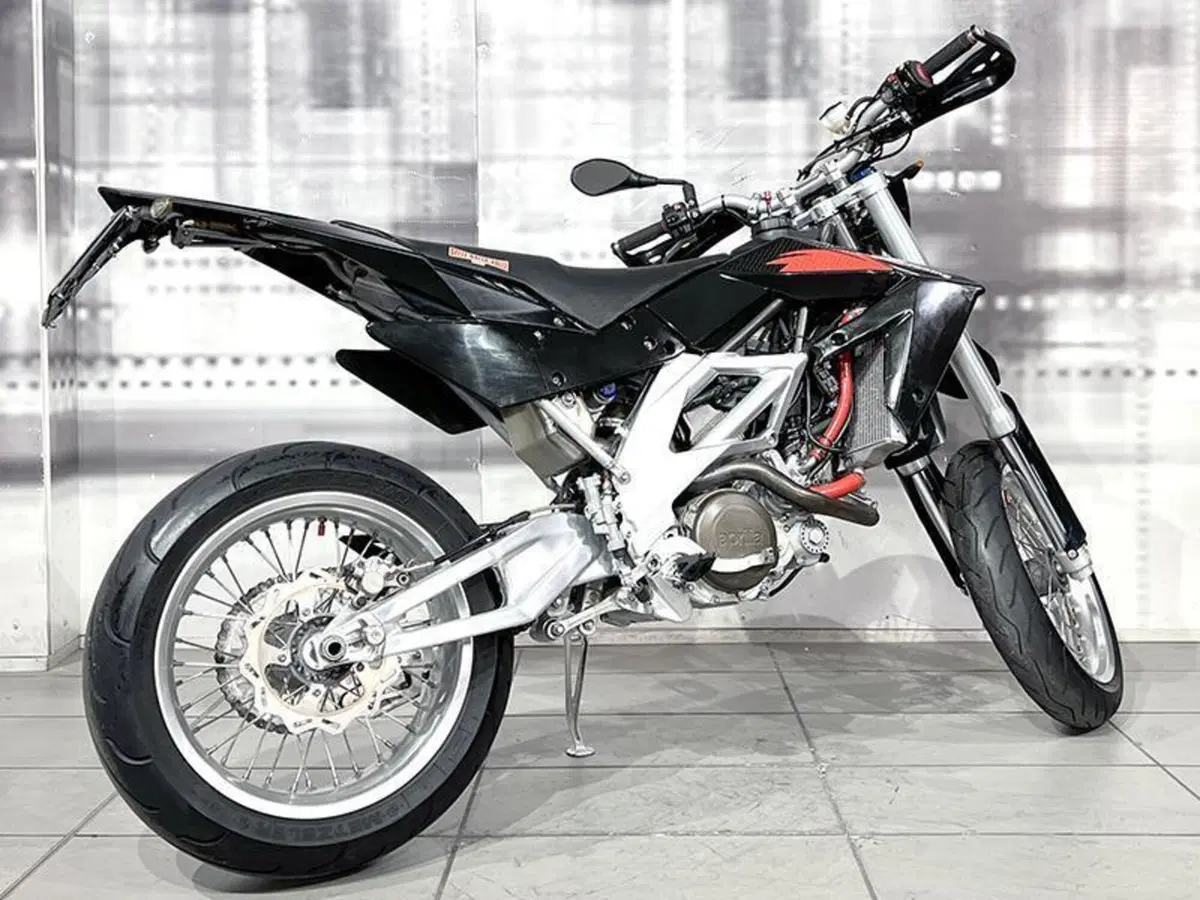 Aprilia SXV 550 (2006 - 07) (8)
