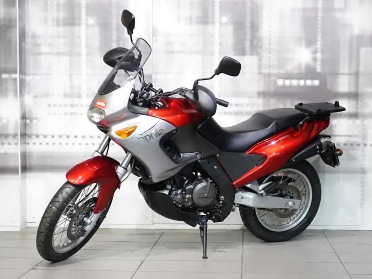 Aprilia Pegaso 650 IE (2001 - 02) (7)