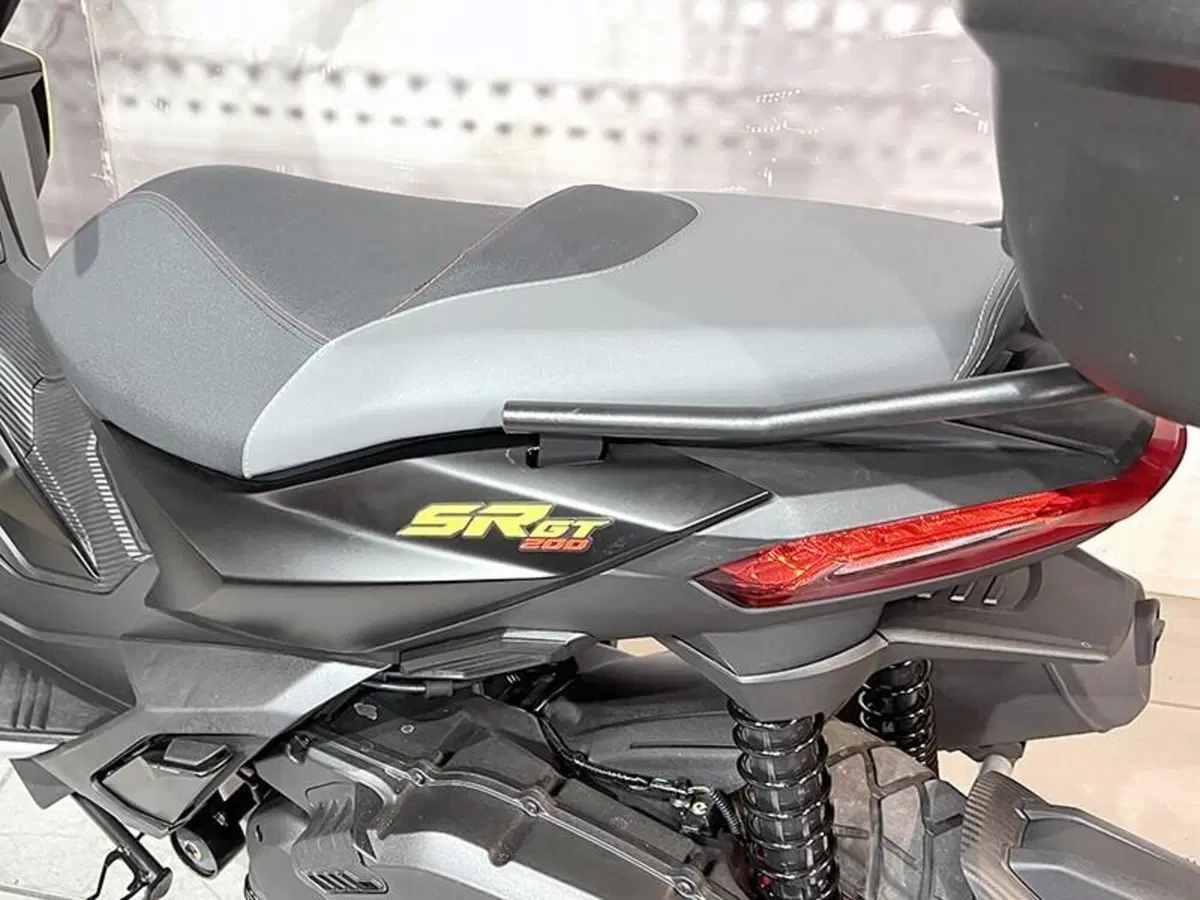 Aprilia SR GT 200 (2022 - 24) (9)