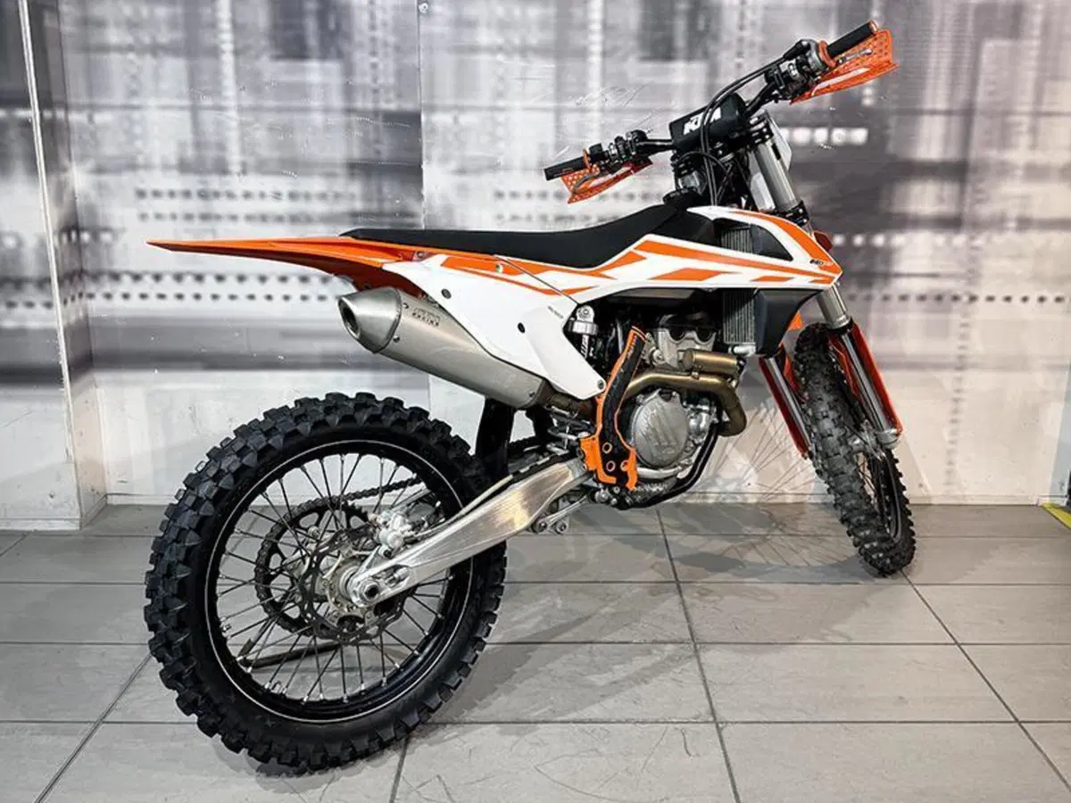 KTM 250 SX-F (2017) (8)
