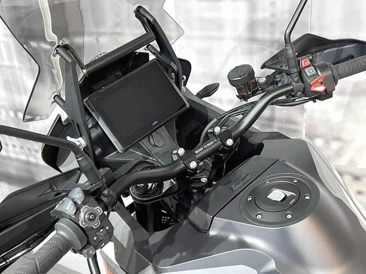 KTM 1290 Super Adventure S (2022 - 25) (6)