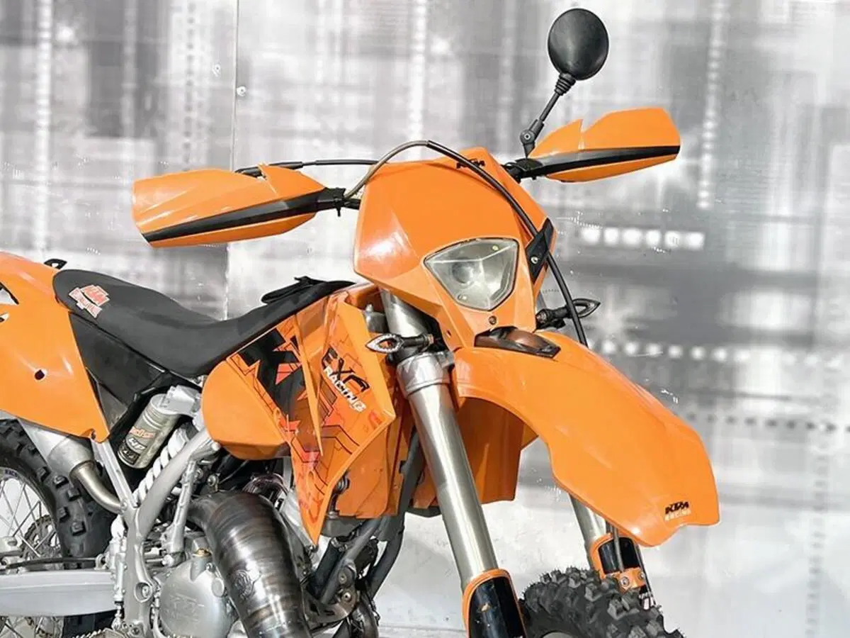 KTM 125 EXC (2005) (9)