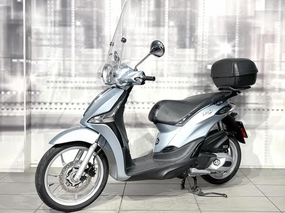 Piaggio Liberty 150 3V ABS (2021 - 24) (6)