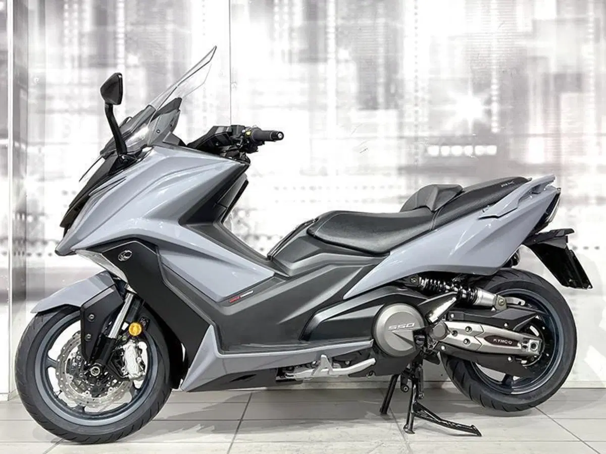Kymco AK 550 (2017 - 19) (7)
