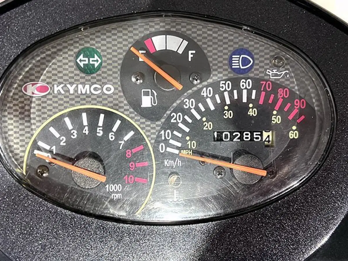 Kymco Super 9 50 LC DD (2000 - 03) (6)